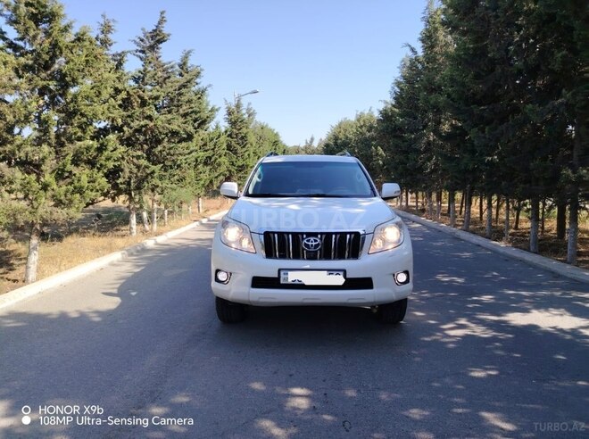 Toyota Land Cruiser Prado-4