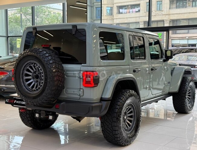 Jeep Wrangler-4