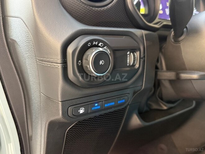 Jeep Wrangler-7