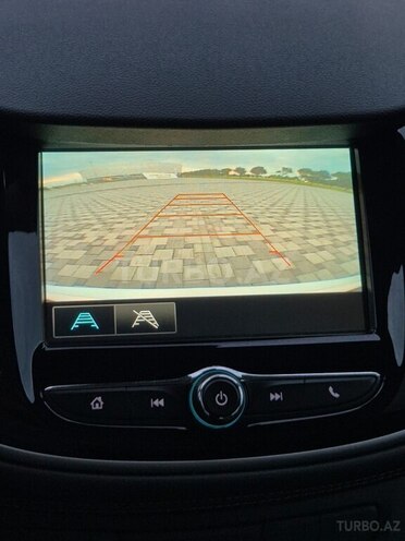 Chevrolet Trax-13