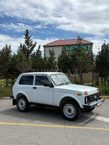 LADA (VAZ) Niva-3