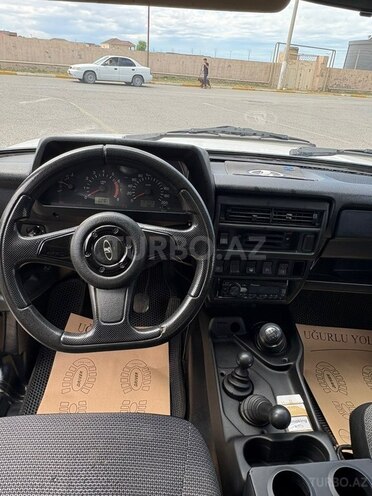 LADA (VAZ) Niva-12