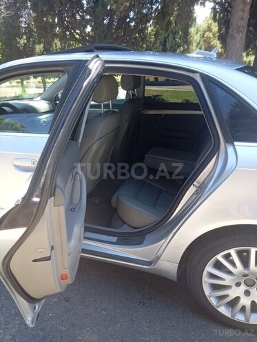 Audi A4-5