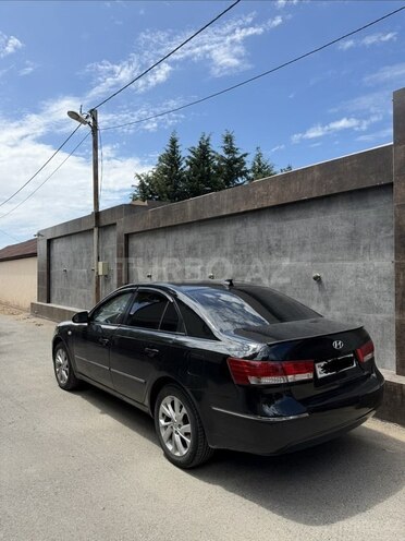 Hyundai Sonata-9