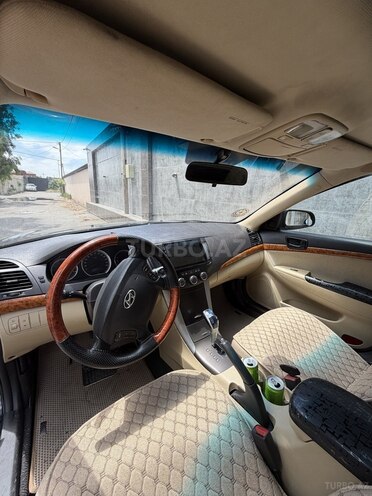Hyundai Sonata-5