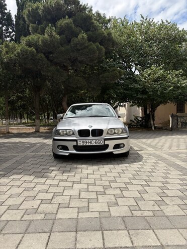 BMW 325-1