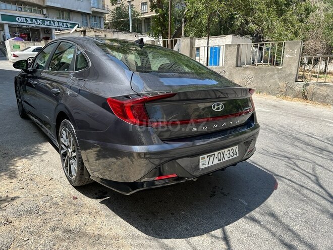 Hyundai Sonata-3