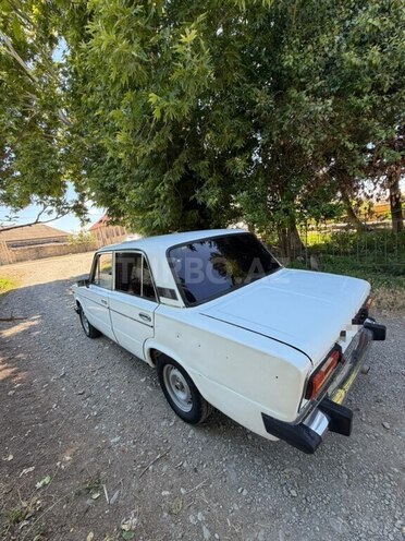 LADA (VAZ) 2106-5