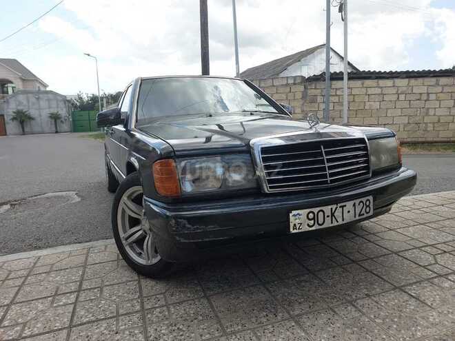 Mercedes 190-2