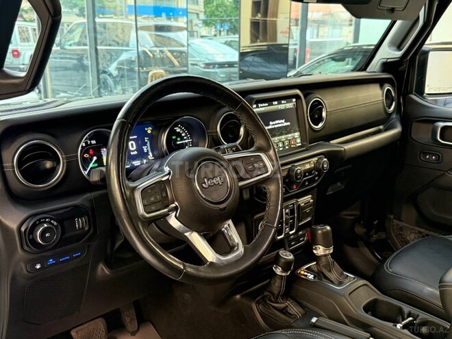 Jeep Wrangler-8