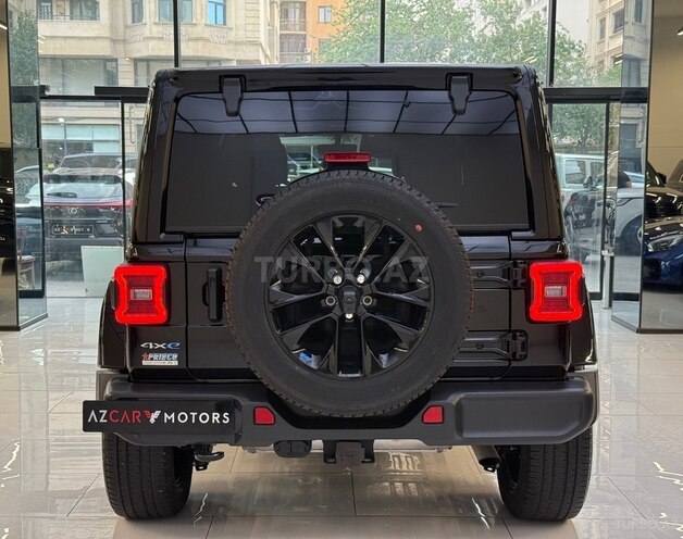 Jeep Wrangler-5