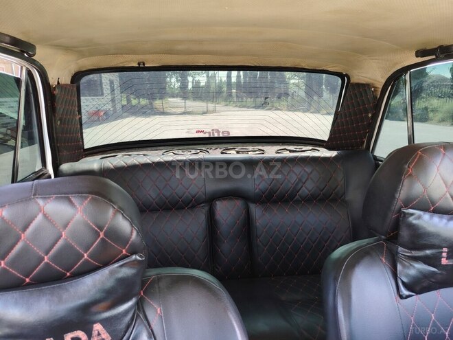 LADA (VAZ) 2106-7