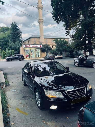 Hyundai Sonata-2