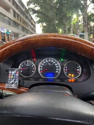 Hyundai Sonata-9