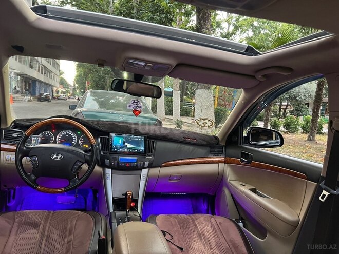Hyundai Sonata-8
