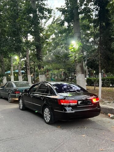 Hyundai Sonata-5