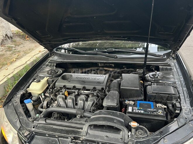 Hyundai Sonata-12
