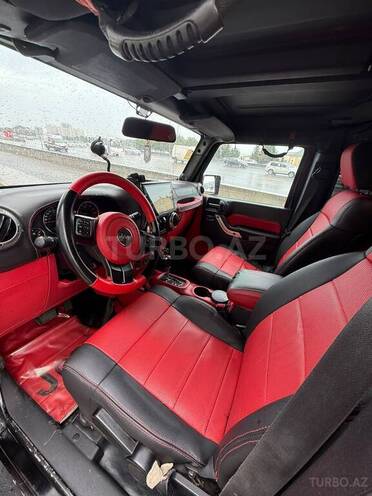 Jeep Wrangler-3