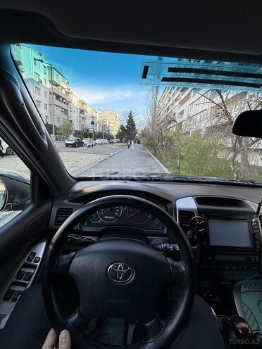 Toyota Land Cruiser Prado-3