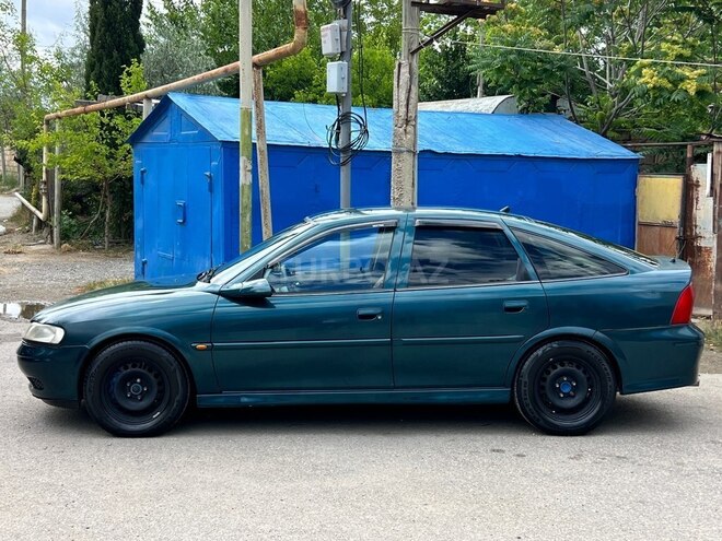 Opel Vectra-6
