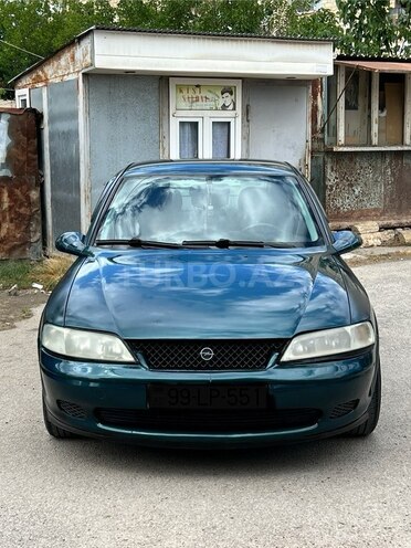 Opel Vectra-4