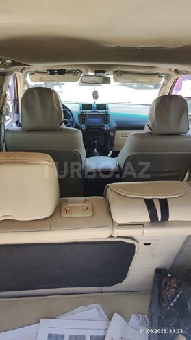 Toyota Land Cruiser Prado-14