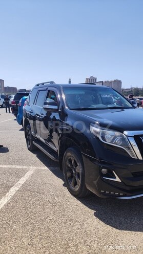 Toyota Land Cruiser Prado-3