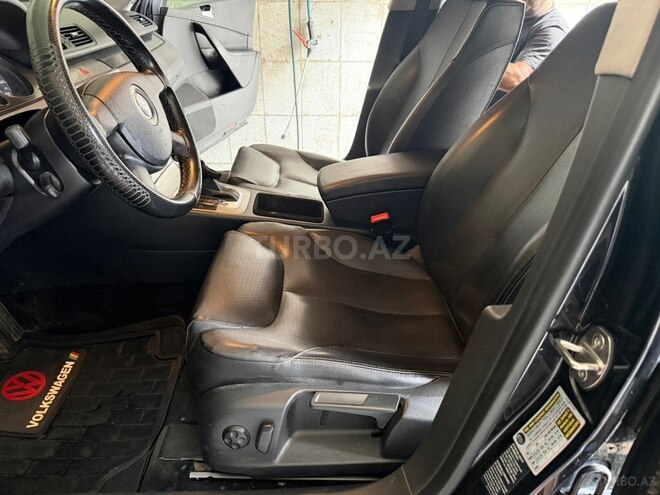 Volkswagen Passat-12