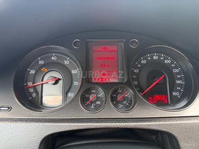 Volkswagen Passat-9