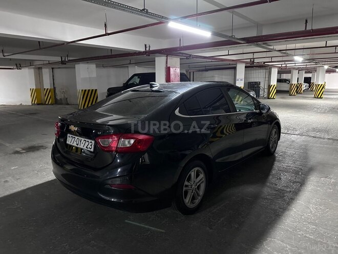 Chevrolet Cruze-6