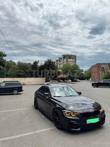 BMW 330-11