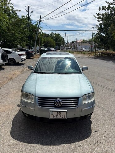 Volkswagen Passat-6