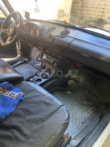 LADA (VAZ) 2106-5