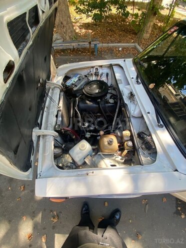 LADA (VAZ) 2106-7
