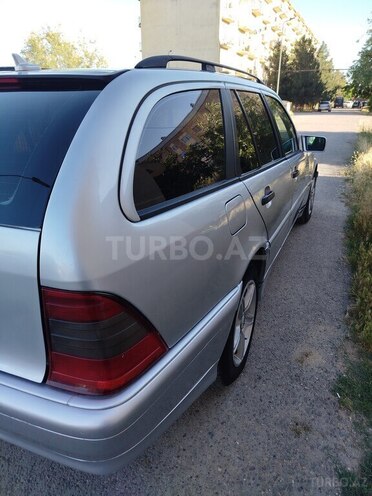 Mercedes C 180-11