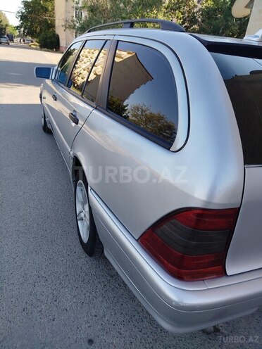 Mercedes C 180-10