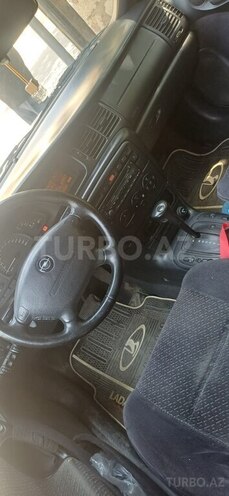 Opel Vectra-5