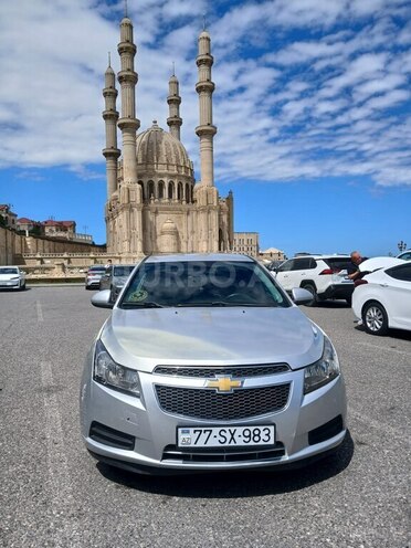 Chevrolet Cruze-1
