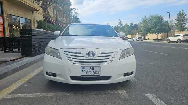 Toyota Camry-1