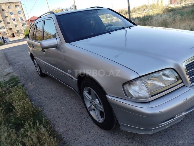 Mercedes C 180-8