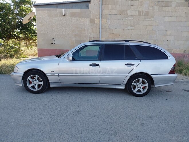 Mercedes C 180-6