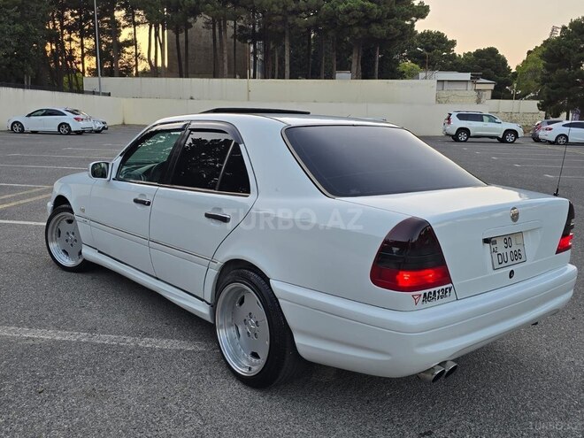 Mercedes C 220-6