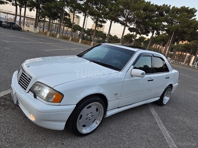 Mercedes C 220-13