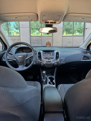 Chevrolet Cruze-3