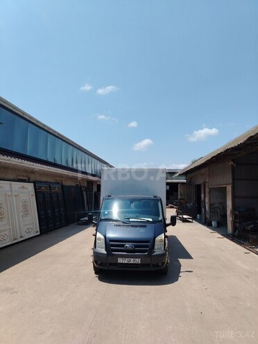 Ford Transit-1