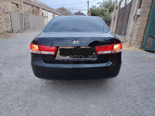 Hyundai Sonata-2