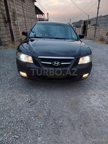 Hyundai Sonata-1
