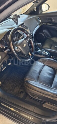 Chevrolet Cruze-4