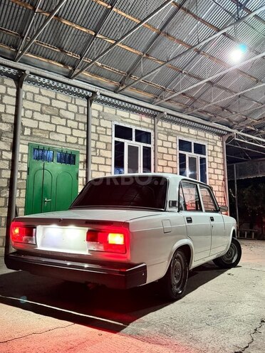 LADA (VAZ) 2107-5