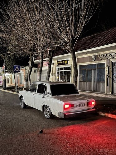 LADA (VAZ) 2107-16